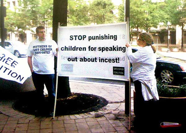 Oct 2010 Protest at White House Pic #11